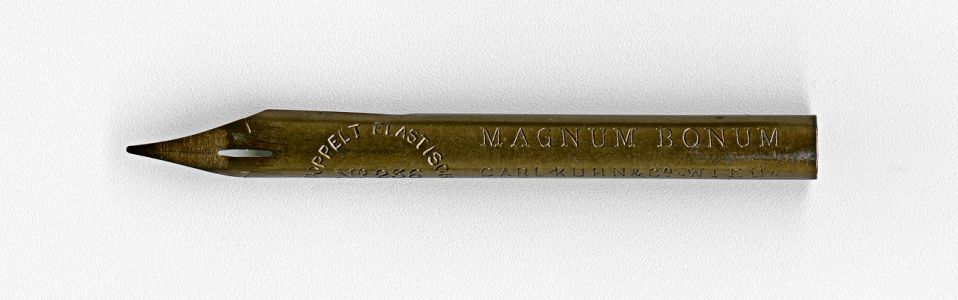 CARL KUHN & Co WIEN MAGNUM BONUM DOPPELT ELASTISCH №236 69mm